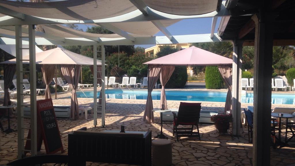 Athina Aparthotel Kavos Exterior photo