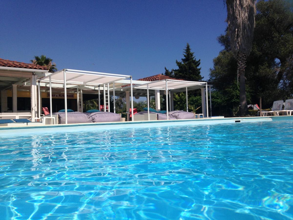 Athina Aparthotel Kavos Exterior photo