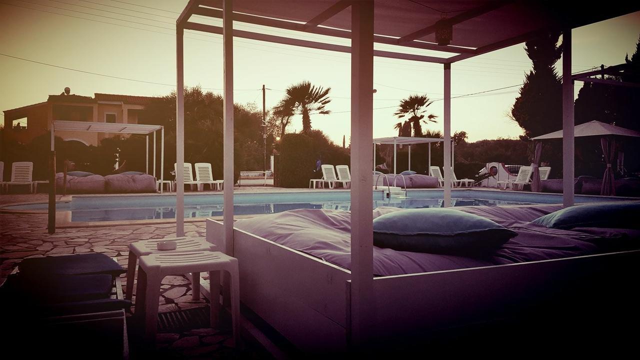 Athina Aparthotel Kavos Exterior photo